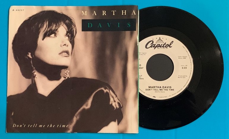 Martha Davis(Motels)